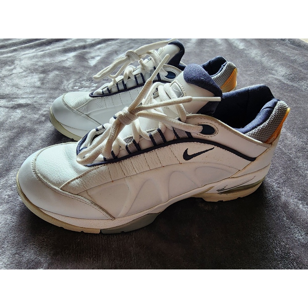 Nike Air Monarch Golf Shoes Womens 7 White Leather Spiked Sneakers 192814-100